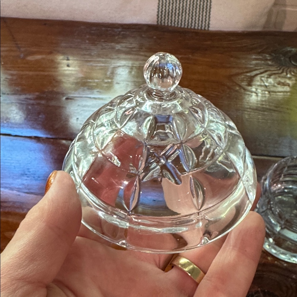 Crystal Beehive Honeypot - Picture 3 of 8